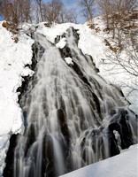 Oshin Koshin Falls
